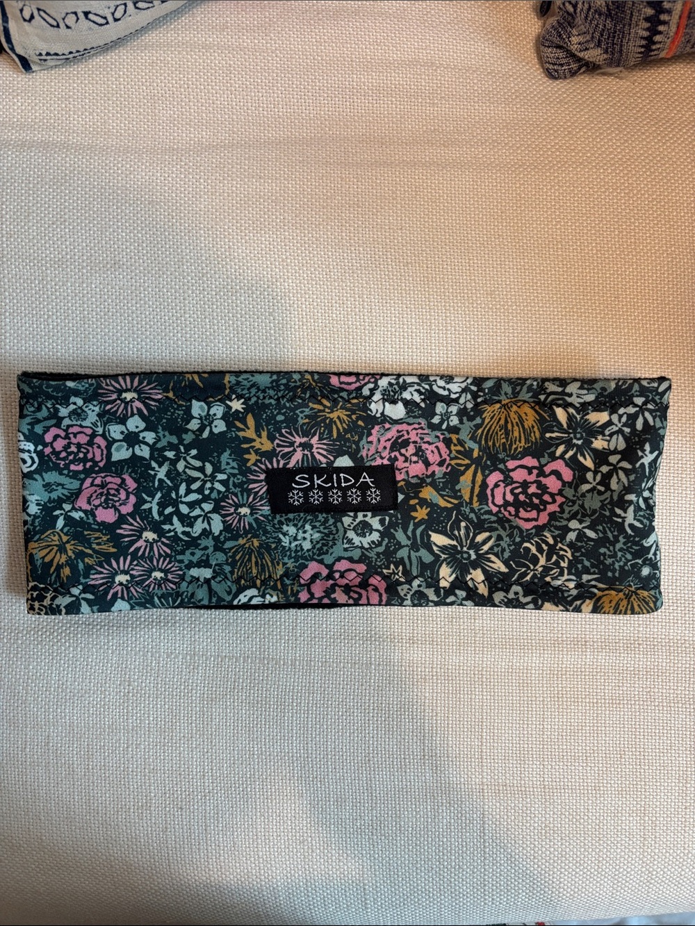 Skida Floral Stretch Headband - Black with Pink & Teal Floral Print